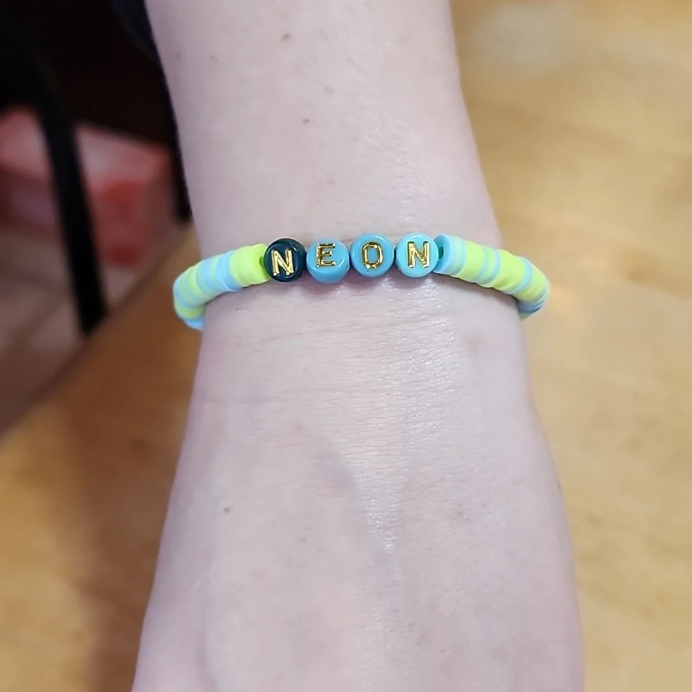 Sold! Handmade Clay Bead Bracelet 💚🩵 - Picture 2 of 2